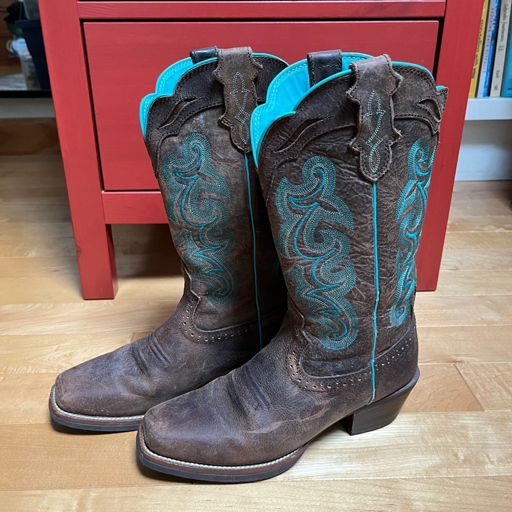 JUSTIN WOMEN'S 12" SQUARE TOE STAMPEDE WESTERN BOOTS